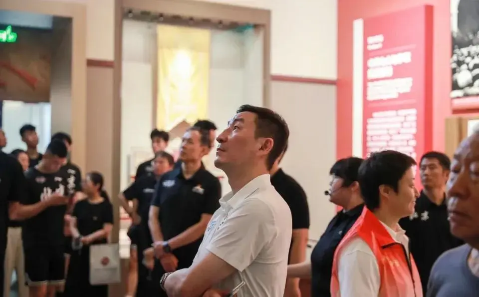 并不多
