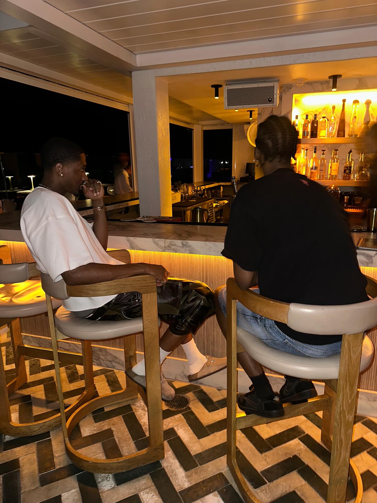 另外出战, div, img