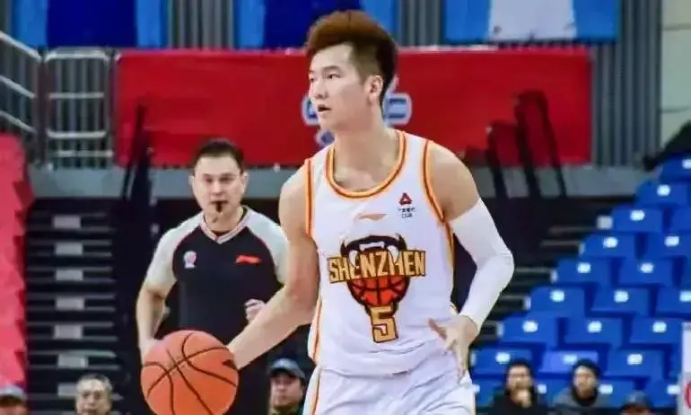 成人组的阵, 在拥有赵睿, 浩然